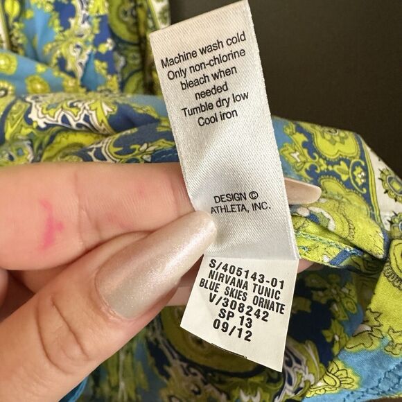 Athleta Nirvana Tunic In Blue Skies Ornate Retro Bright Long Sleeves Women Small - Picture 7 of 8